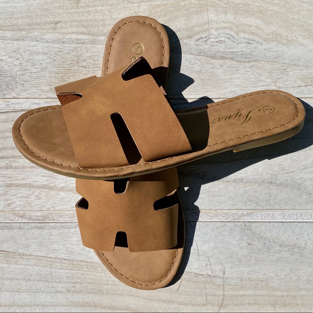 Maze Sandals (Cognac)